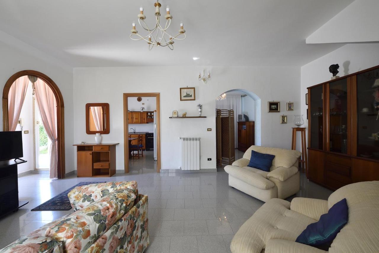 Villa Dafne Mare Fondi Sperlonga Ngoại thất bức ảnh