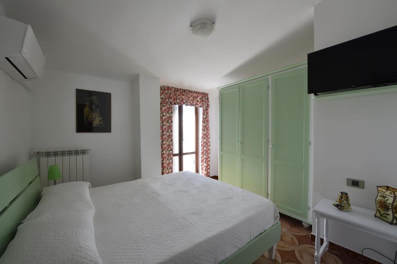 Villa Dafne Mare Fondi Sperlonga Ngoại thất bức ảnh